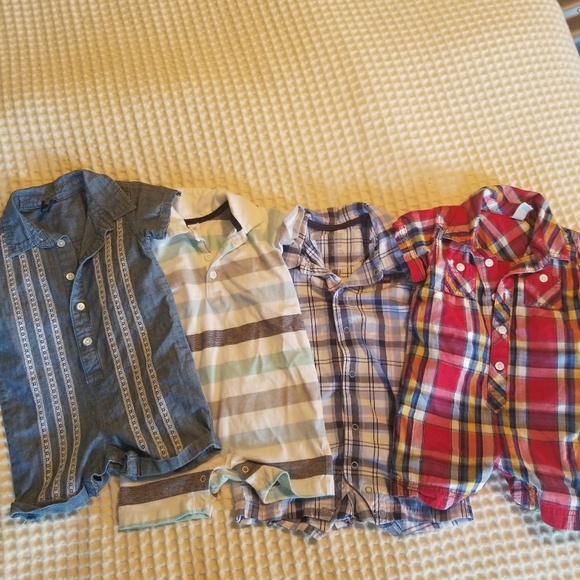 baby Gap NWT Boy/'s 3 6 12 18 Mo Navy Blue /& White Plaid Shorts Romper 1 Piece